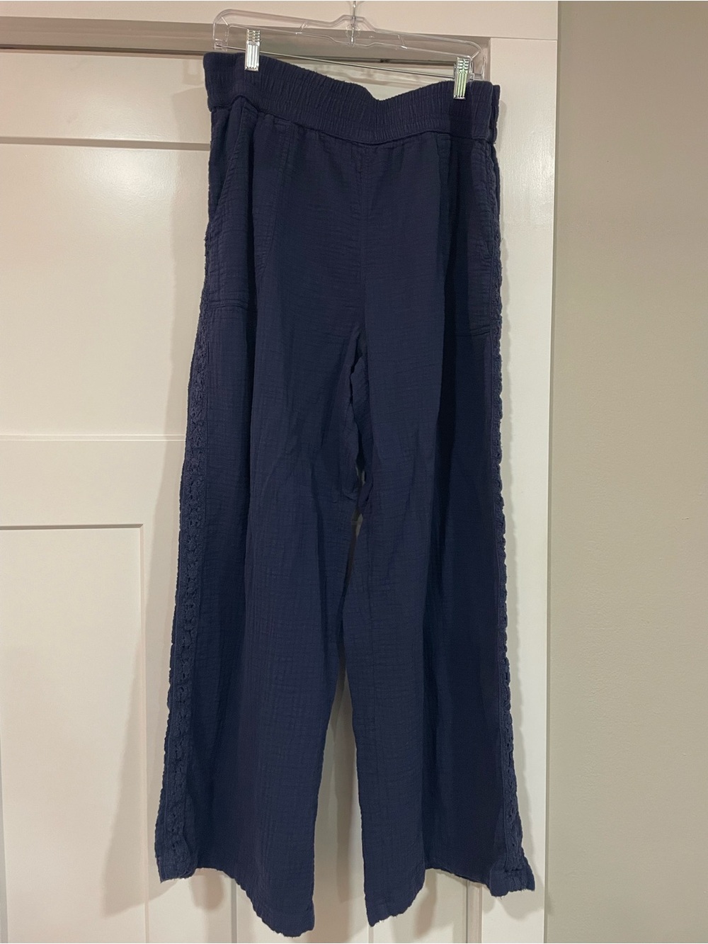 Aerie wide leg pants, size XL long, navy blue